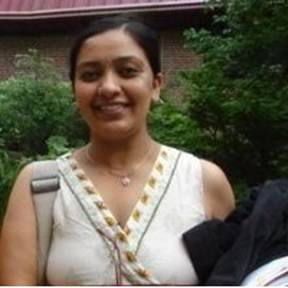 Dr. Himani Jain Headshot