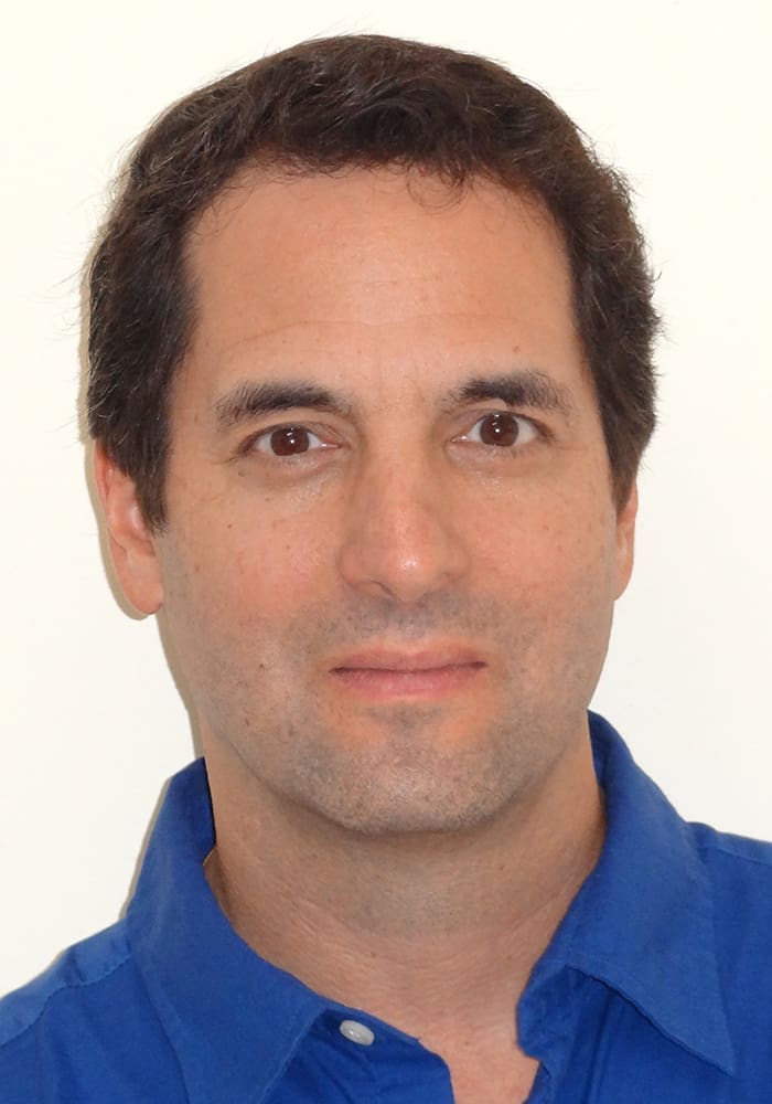 stephen-balakirsky-headshot